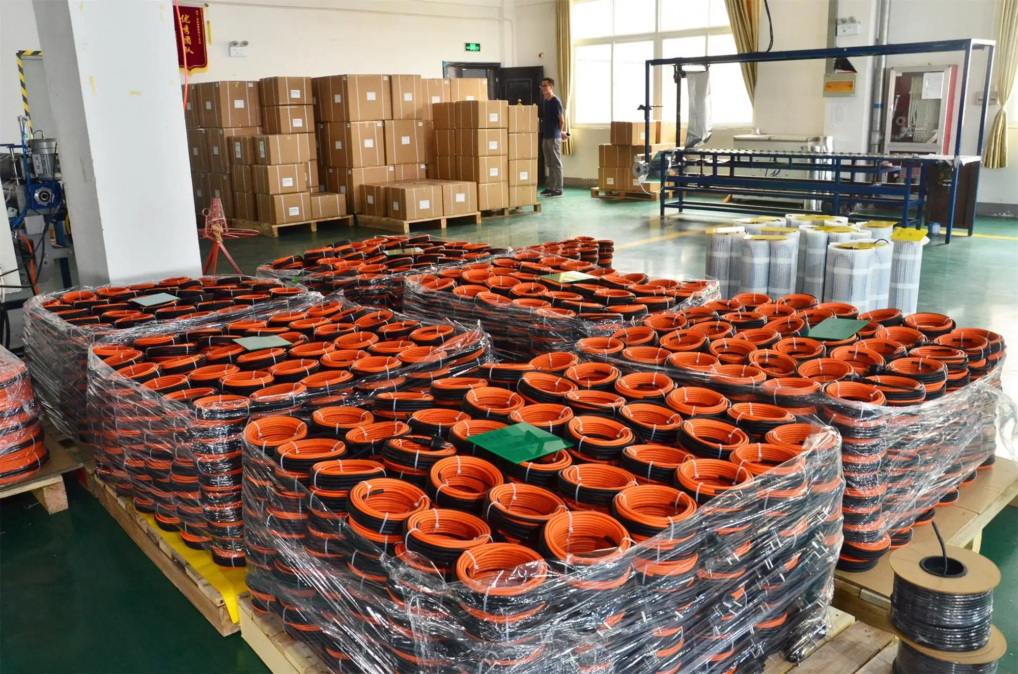 Water pipe heating cable roof defrost heating cable 12 volt heating cable