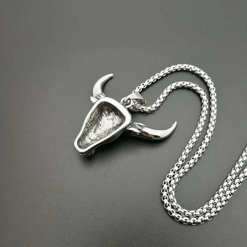 Vintage punk jewelry stainless steel turquoise bull head necklace