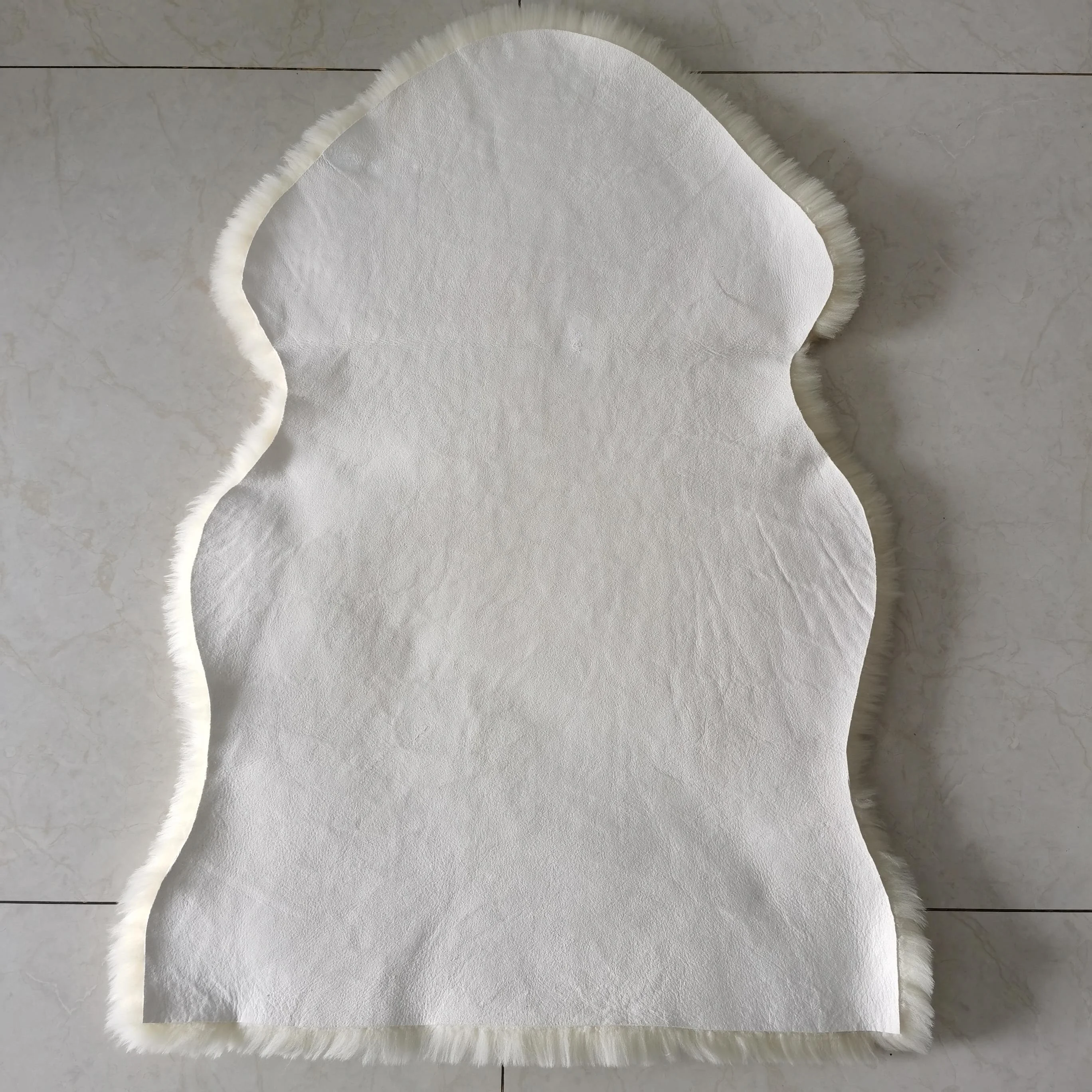 Factory Price Eco-Tan Genuine Australian Merino Baby Sheepskin Rug medical Sheared Fur Pelts Soft Lambskin Fur Carpet