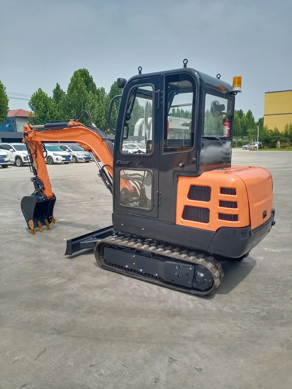 China Earth-Moving Machinery Excavadora 2.8 Ton 3 ton Crawler Big Excavator