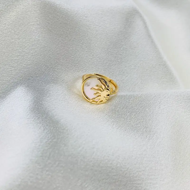 Wholesale Copper Alloy Size Adjustable Mother Of Pearl Sunshine Ring