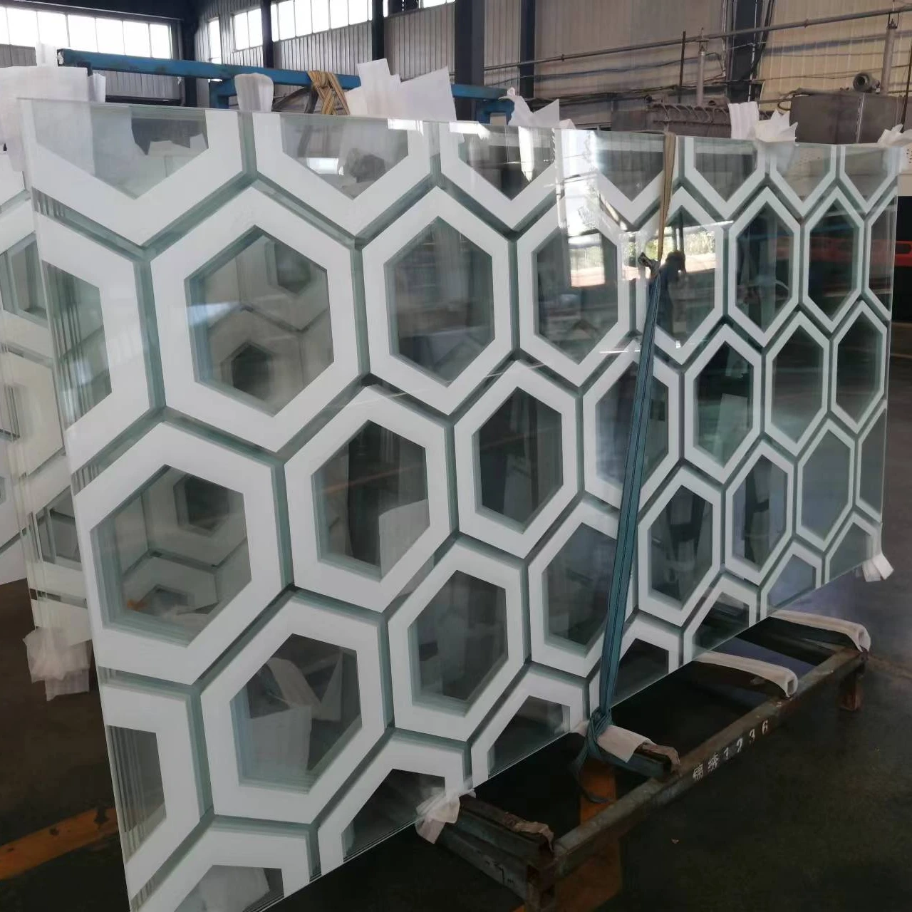 colored ceramic fritted tempered laminated glass for railing and partition