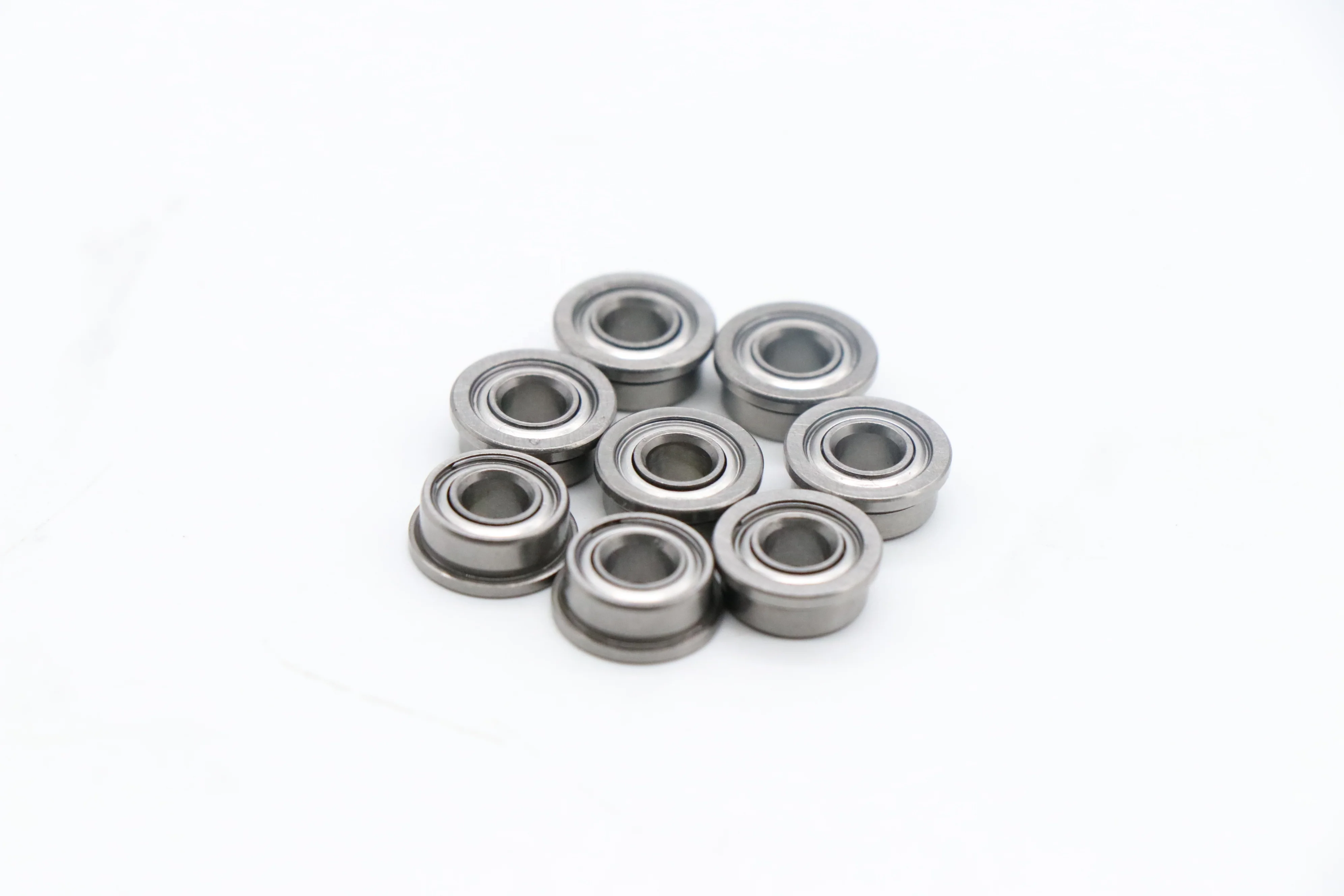 
F684 Flange bearings 