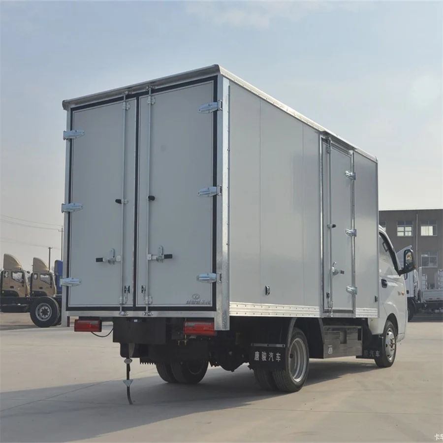 CNG and asoline dual fuel T-KING 2 ton refrigerated van 3.95M freezer vehicles refrigerator car chill car Cold box  truck