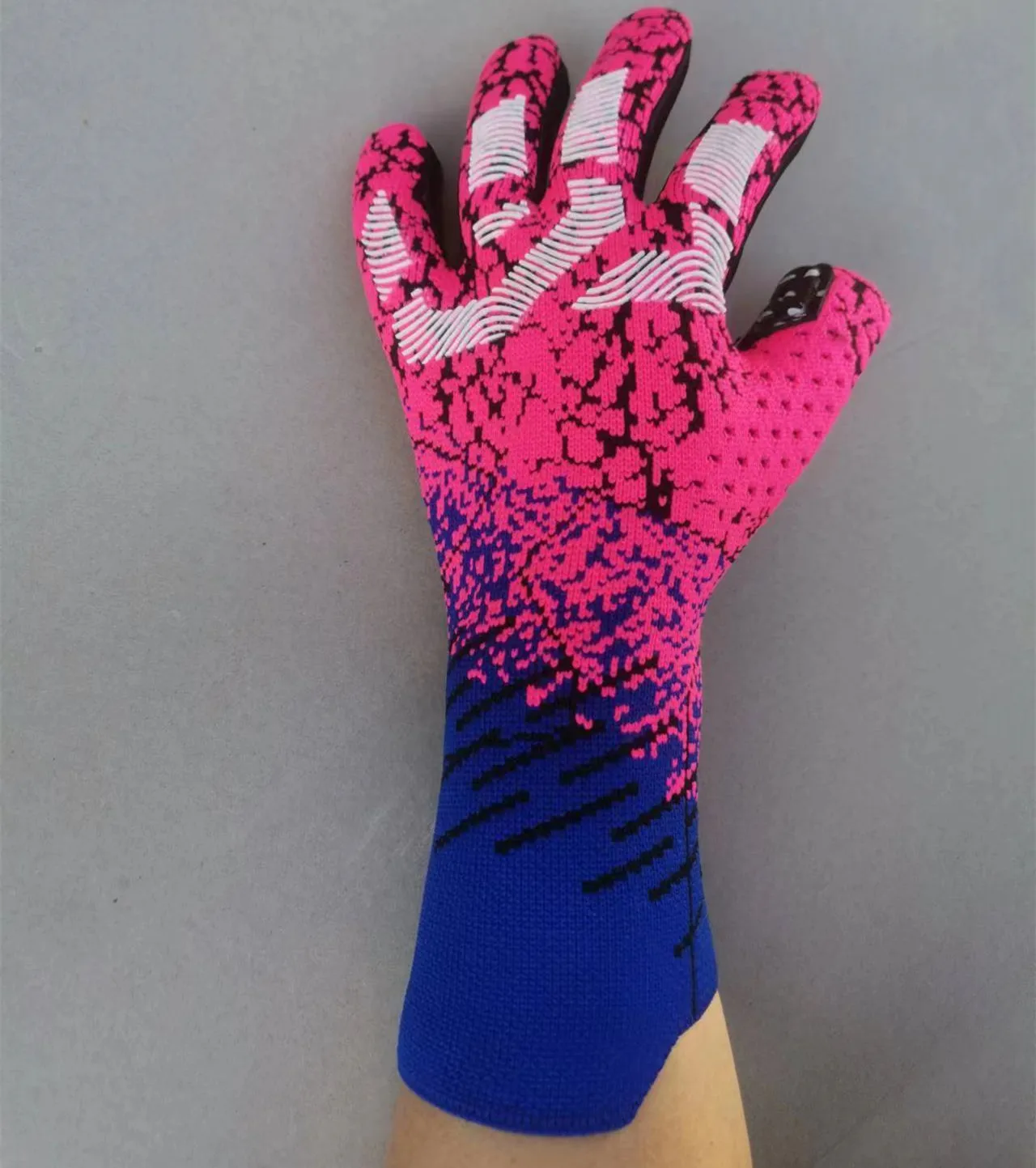 Sport Gloves Football Goalkeeper Gloves Cheap High Quality Finger Protection German Latex Men Yellow Green Quantity Red Orange