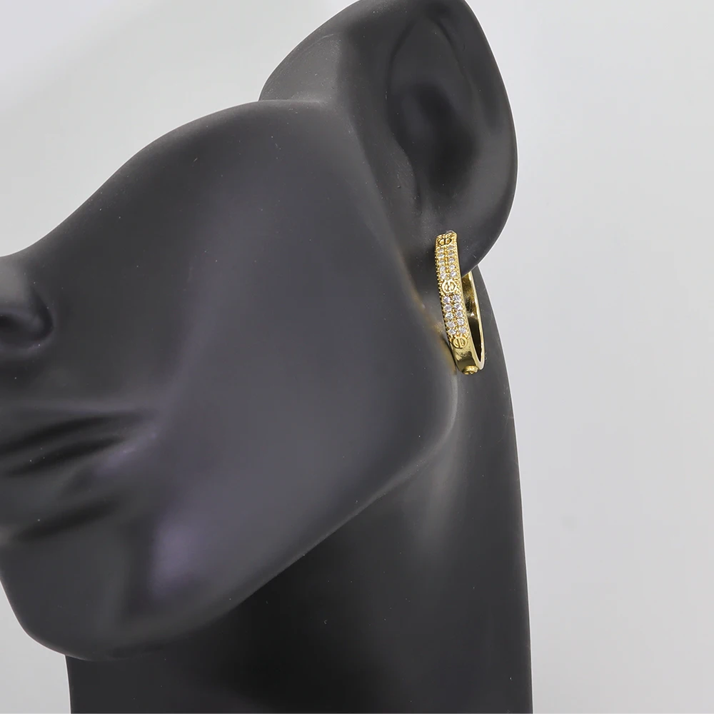 Aretes Brazilian 18K Gold Plated Trendy Luxury Ladies Hoop CC Shape Stud Earrings For Women Jewelry