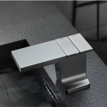 2024 Hot Sale Luxury High Quality Brass Matte Black Chrome Washroom Basin Mixer Taps Waterfall Bathroom Basin Faucets