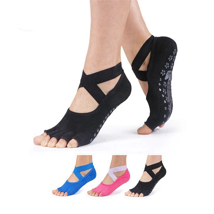 DL-I-567 pilates open toe yoga socks custom cotton knitted toeless yoga socks half toe ankle grip socks
