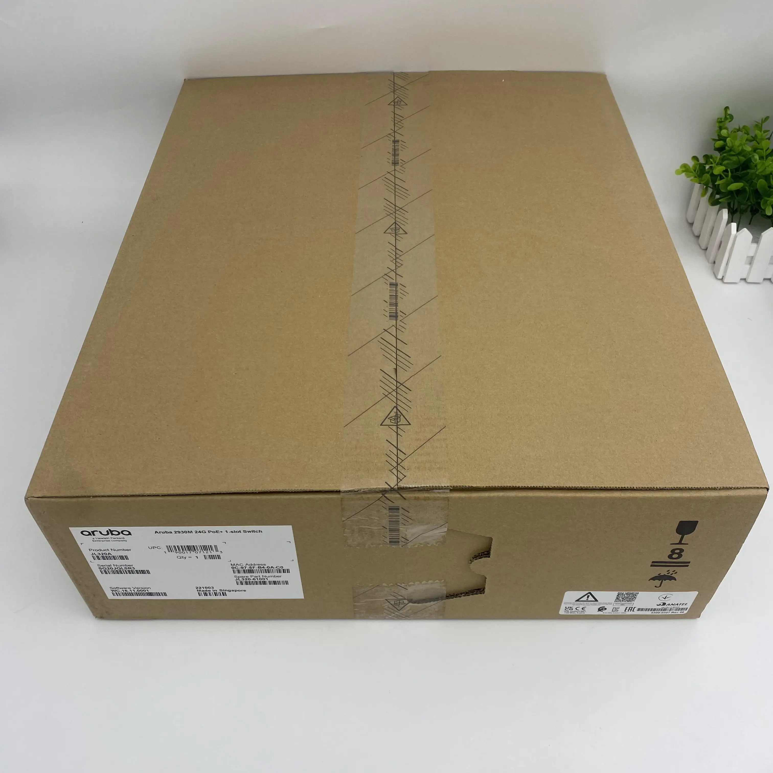 100% F/S Aruba jl320a network switch  2930M 24G PoE+ 1-slot 24 port gigabit Switch JL320A