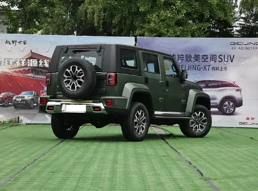 2024 Beijing Bj40 2 0 т подержанное Авто автоматический полноприводный Городской охотник Многофункциональный Контроль топлива внедорожник бездорожье