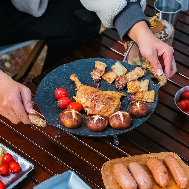 Indoor outdoor camping courtyard barbecue BBQ grill Korean non-stick iron pot iron stove iron plate