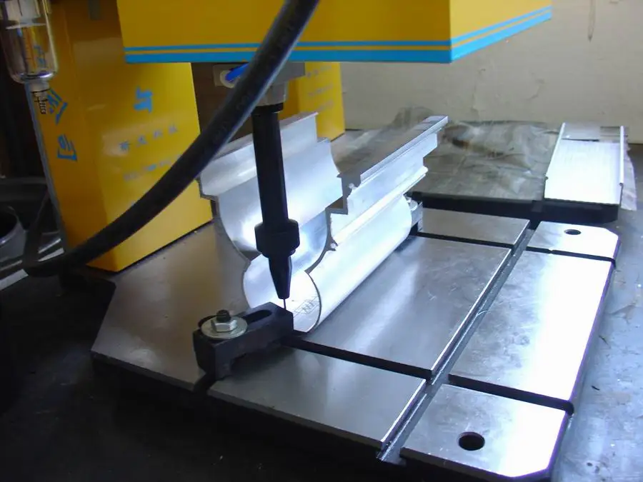 hot selling Metal Nameplates Dot Peen Marking/Engraving Machine /vin number marker/dot pin marking machine