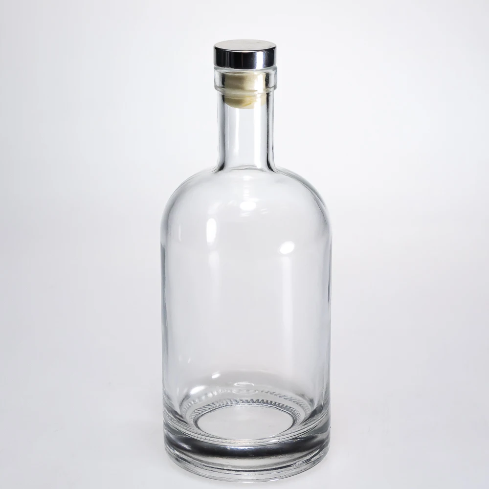 Custom Logo Clear Glass Liquor Bottle 500ml 750ml Nordic Gin Whiskey Vodka Liquor Spirit Bottle for Liquor Rum 500ml
