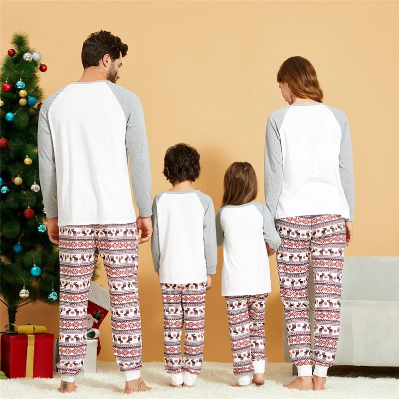 KKVVSS 705 Christmas sets home wear father mother child clothing cute printing custom pajamas adult nighty