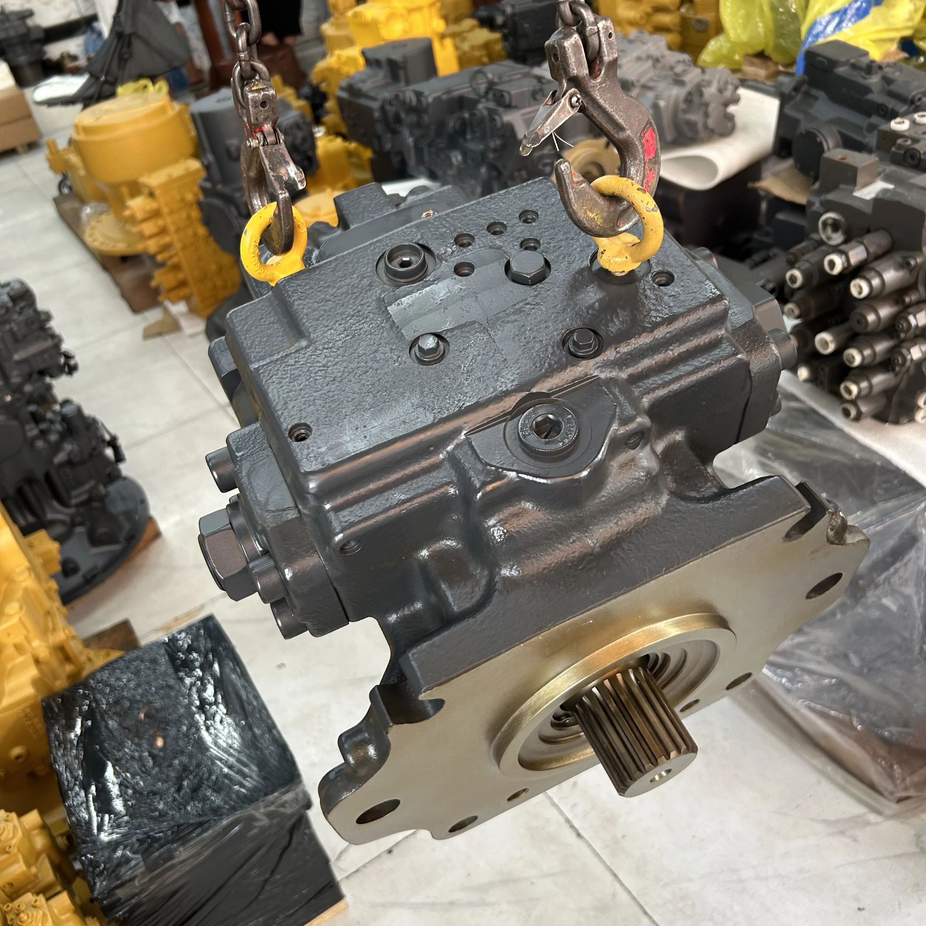 708-1H-00261 Main hydraulic pump 708-1H-00261 D375A-6R Bulldozer pump piston pump 375-6
