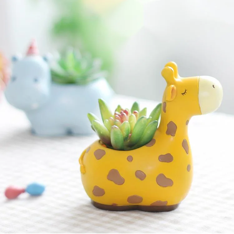 Garden decoration small natural succulent flower pot creative cartoon giraffe doll desktop resin