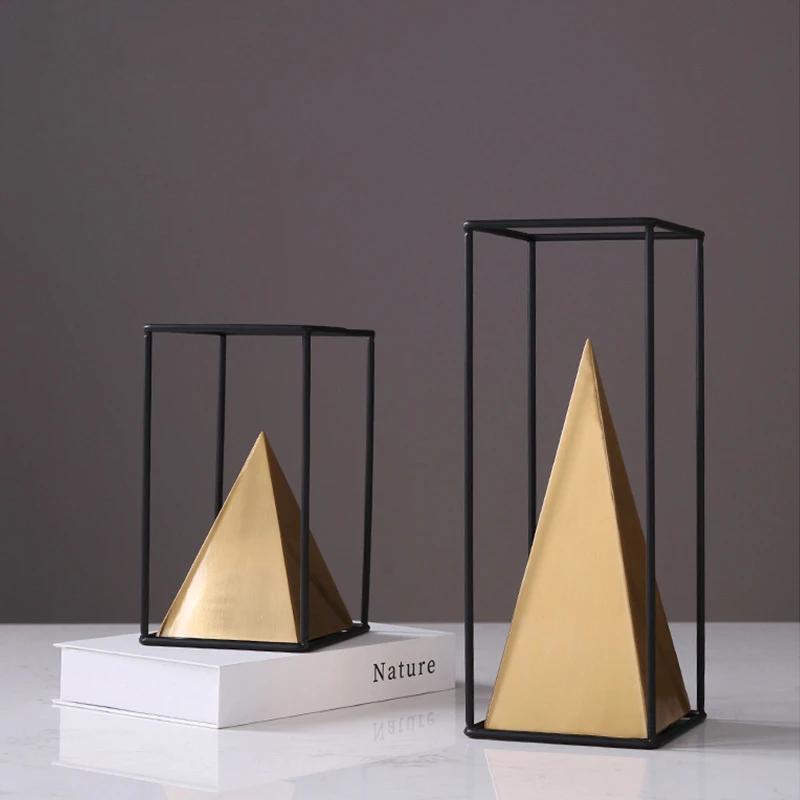 Modern home decor  metal pyramid decoration modern home arts crafts