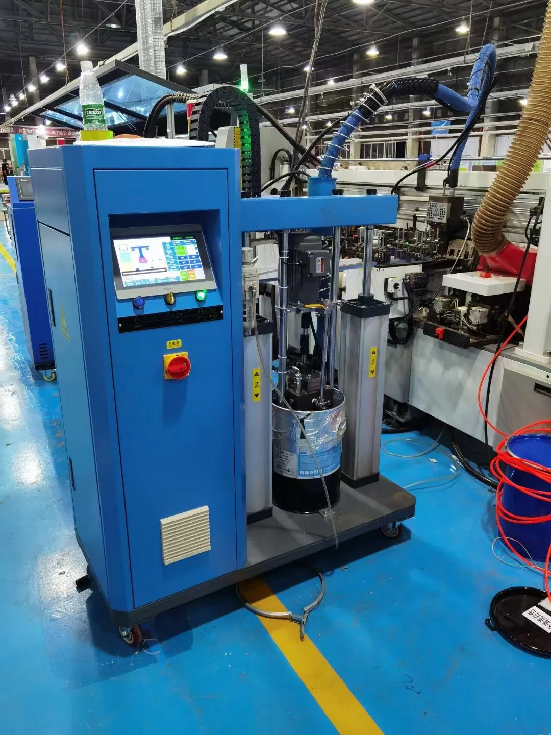 
T-600GYP PUR Edge Banding Machine With Dual Function For PUR And EVA 