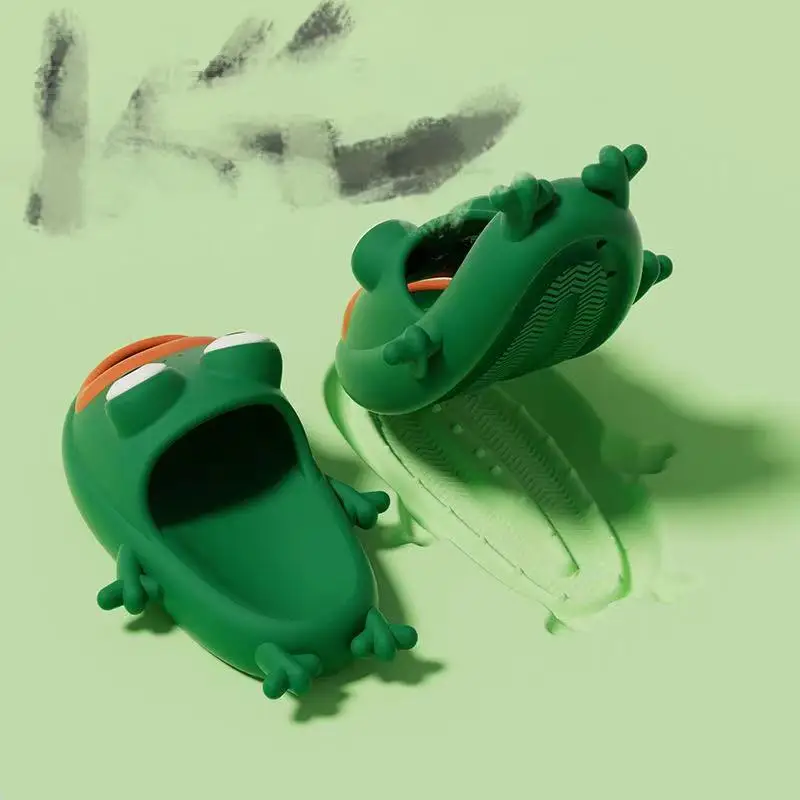 New Woman and Men Shoes Funny Frog Indoor and Home Wear Ladies Slippers Outside Platform Flat Sandals