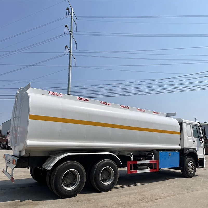 Sinotruk HOWO 6*4 10 колес 15000L бензовоз для продажи