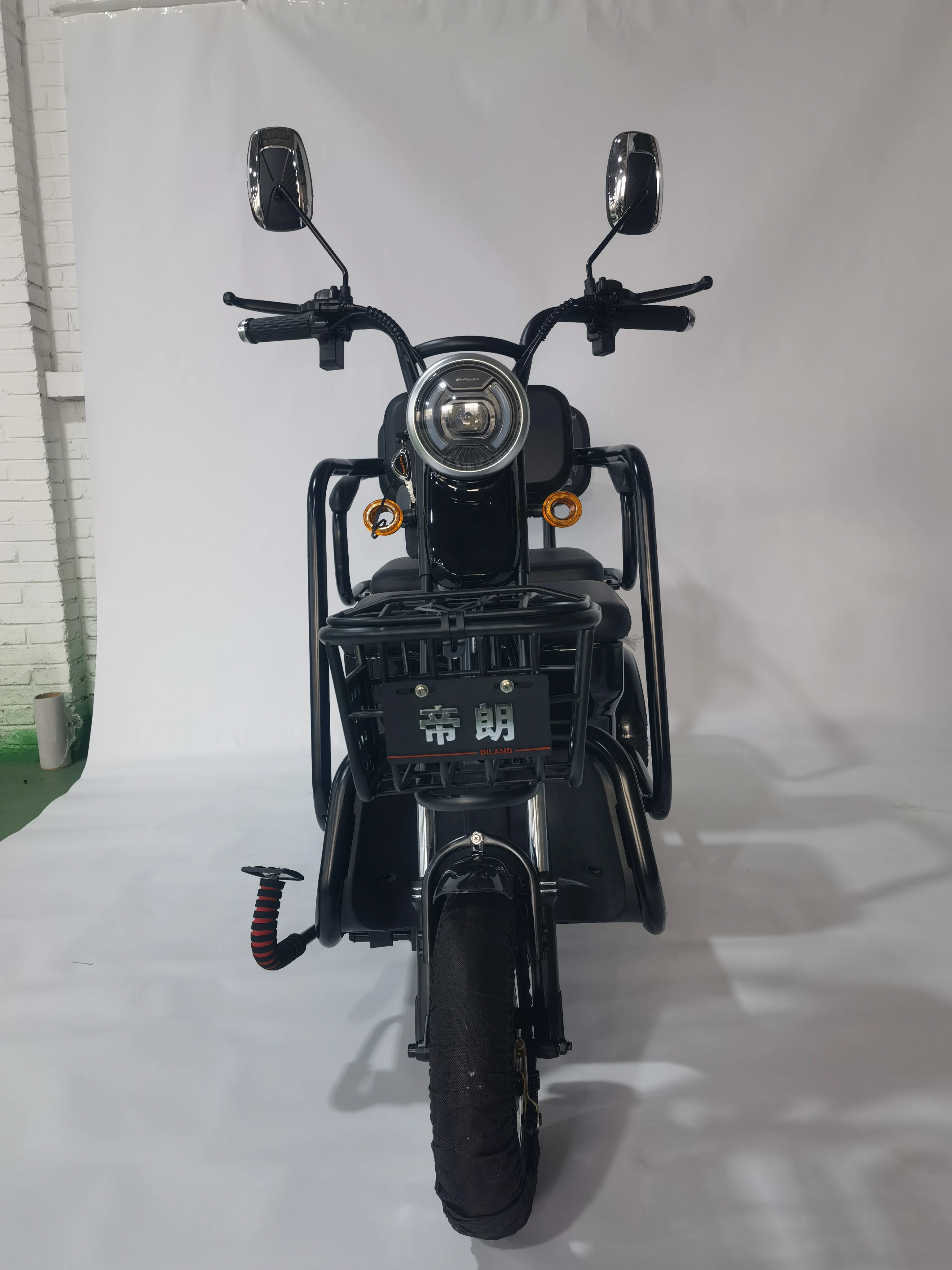 DiLang Cargo Hot Selling Scooter Tricycle Three Wheel Discount Adult Electric Tricycles