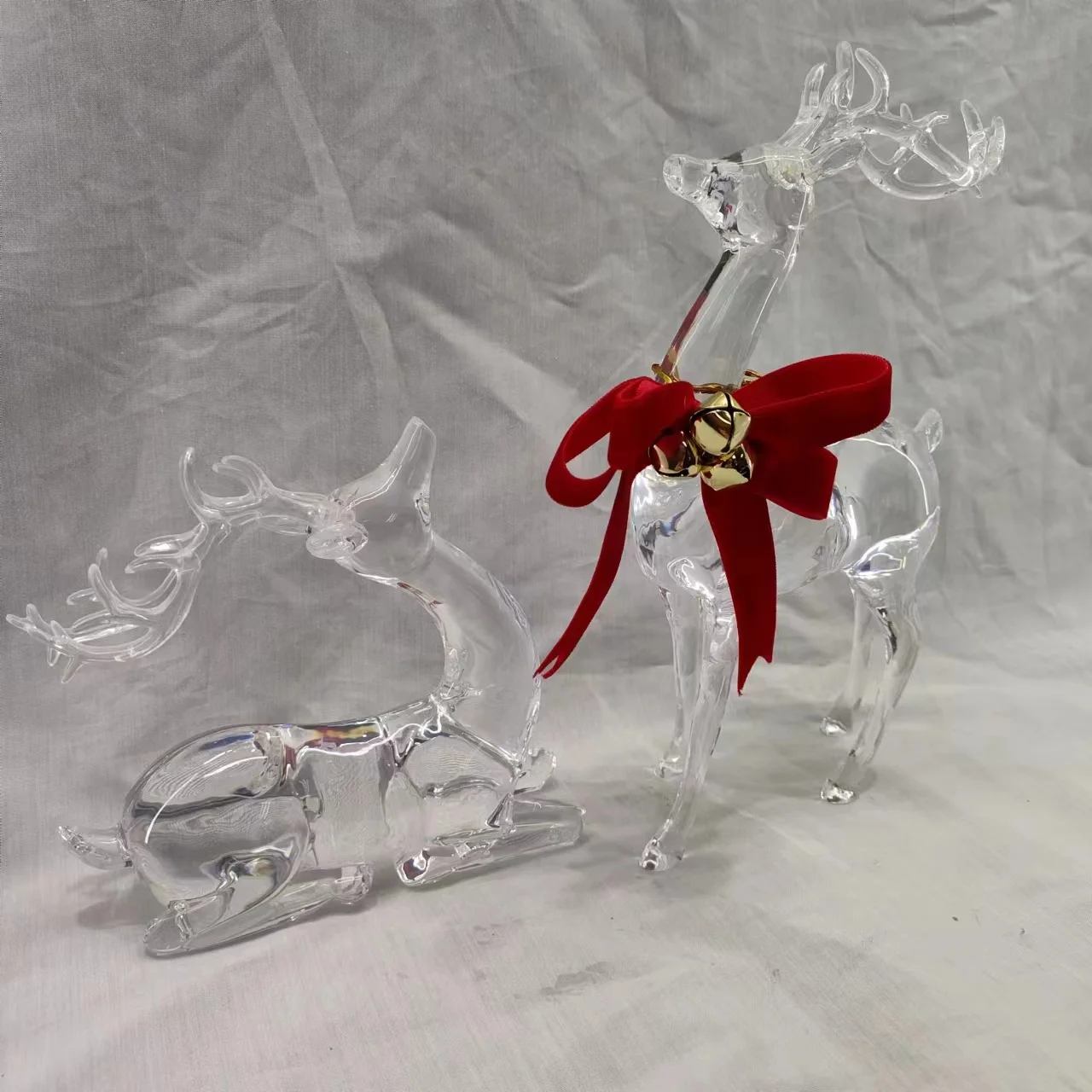 Customized White acrylic Xmas Deer Statue Christmas Deer set