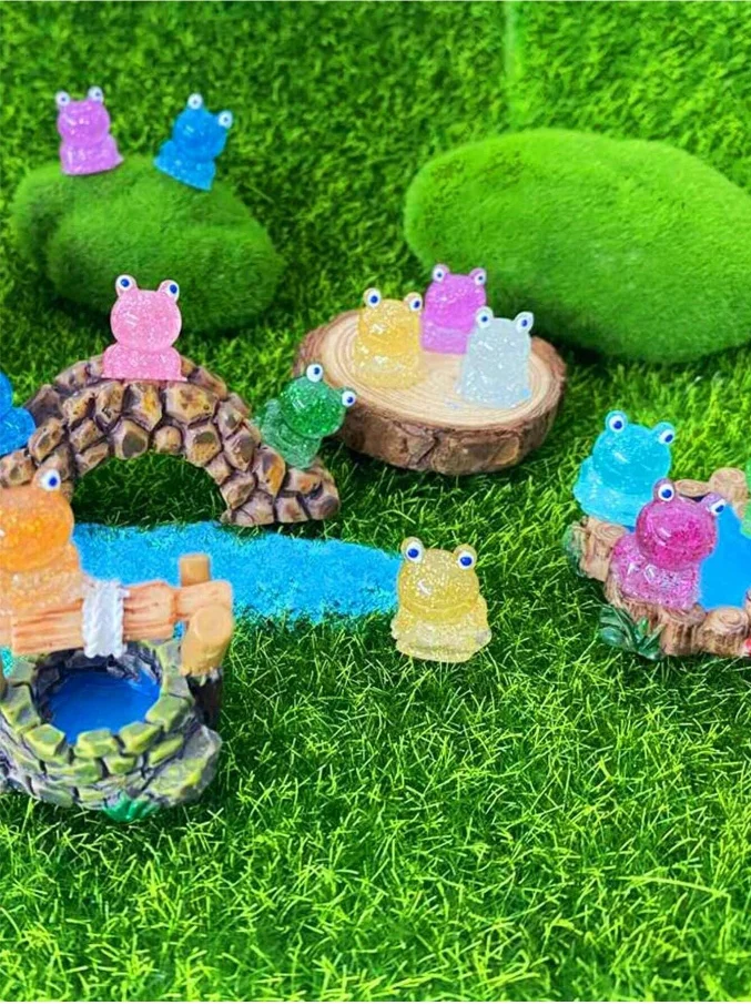 CLBX Crafts desktop ornaments, starry sky night glow frog micro landscape, handmade bag buckle, pendant, DIY resin matching