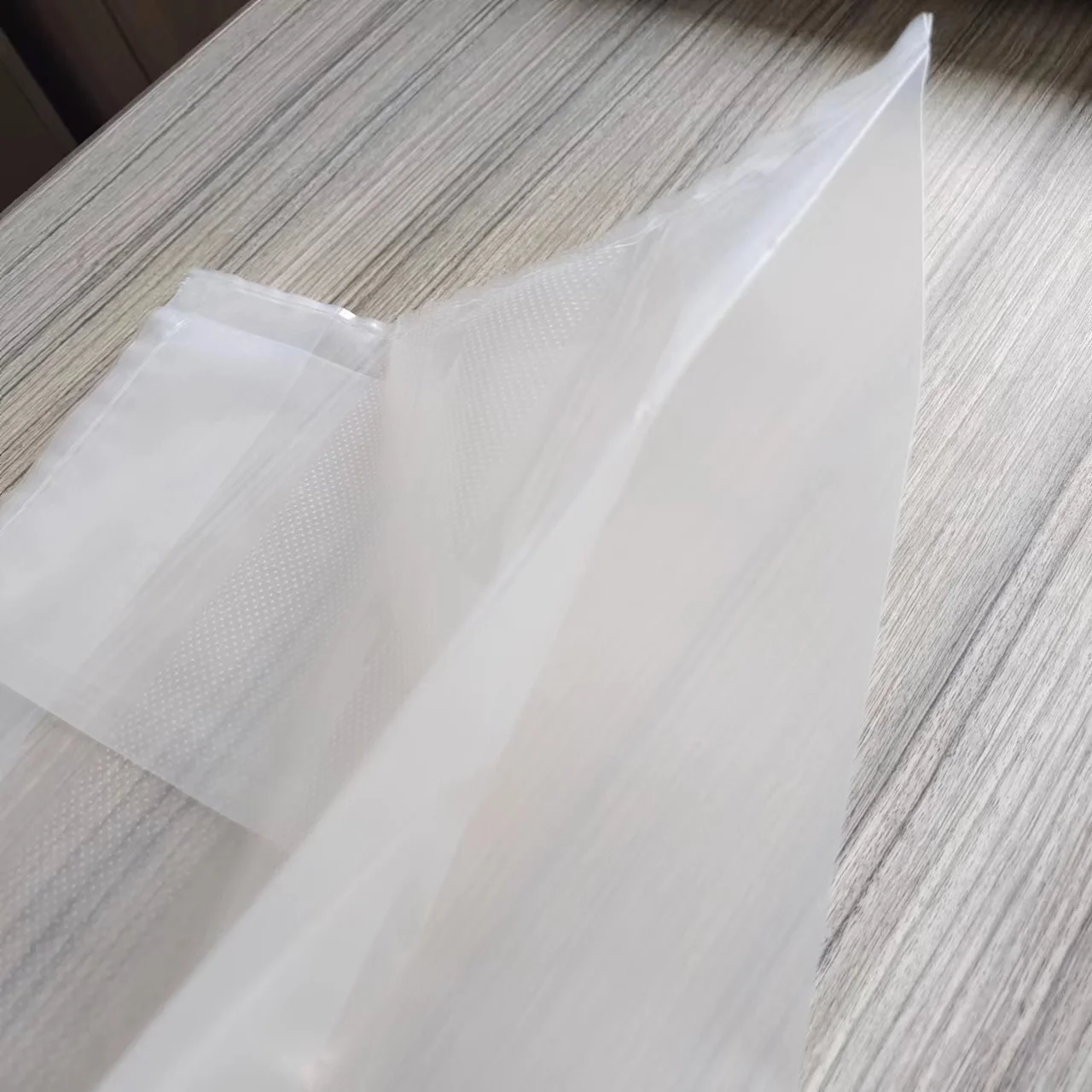 white clear Pillow style  PE plastic  valve bag