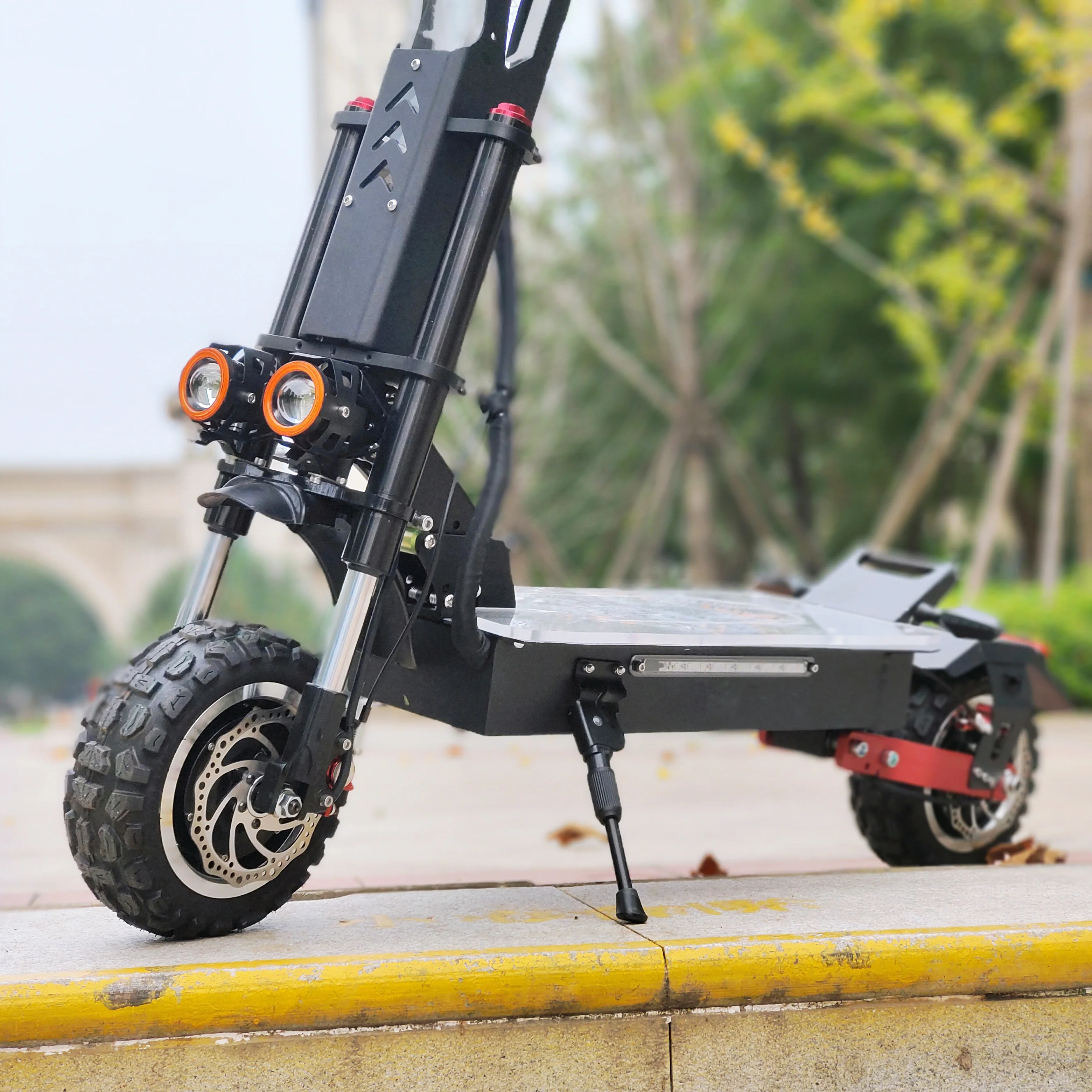 2020 new arrival 60V 8000W long range e scooter electric scooter 8000w fat wheel