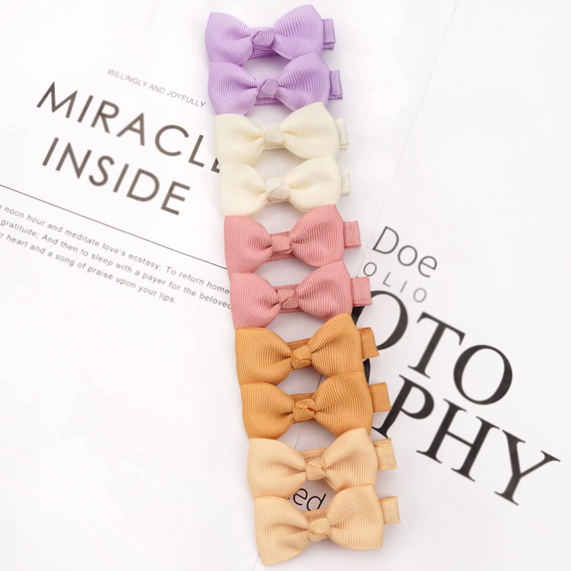 New Colorful No Trace Hair Clips Custom Fashion No Marking Beautiful Hair Clip For Baby Girls