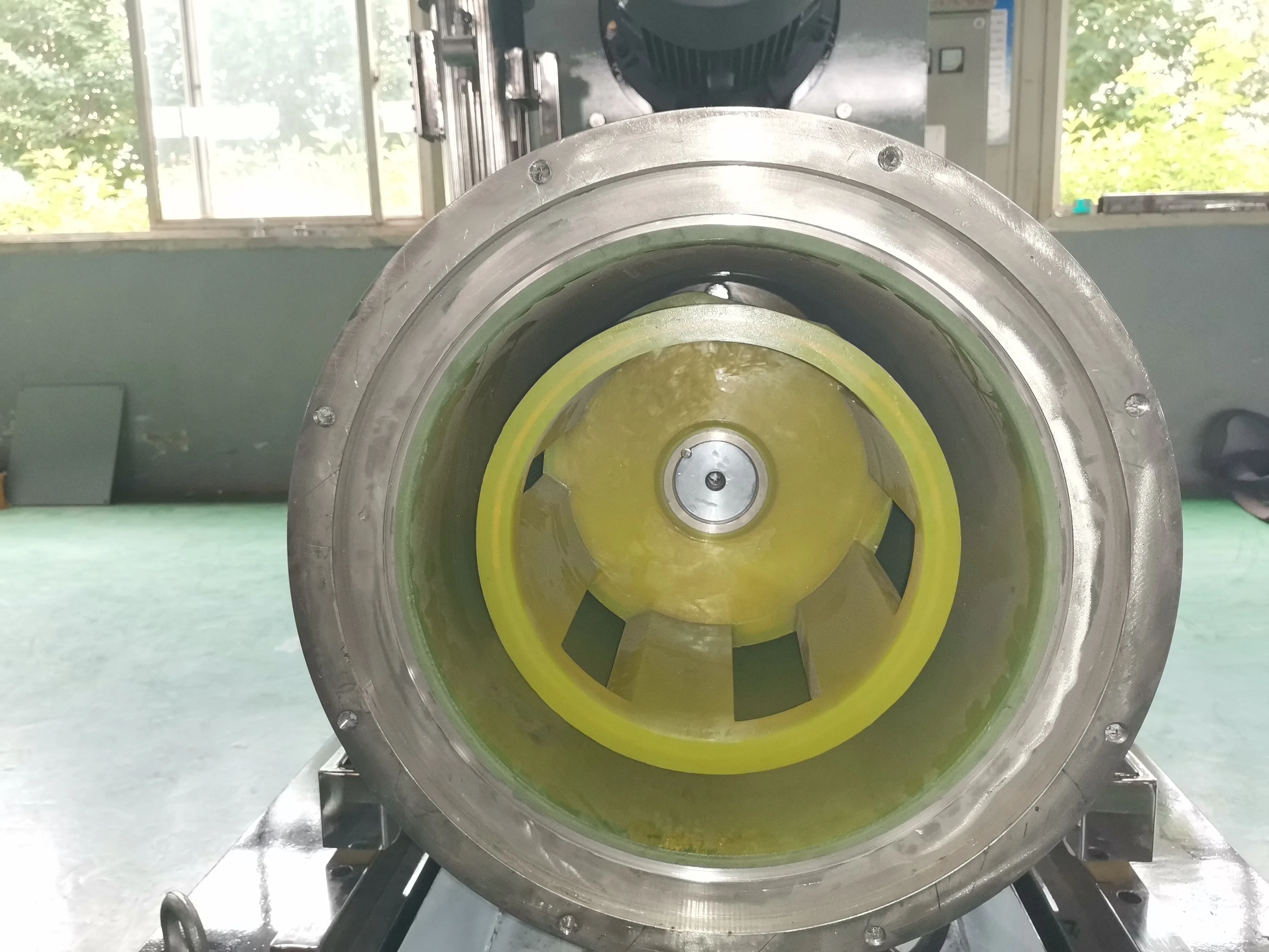 Yushun Factory Easy To Clean Sand Mill With Disk Type For Paint Pigment Kaolin Grinding Equipment