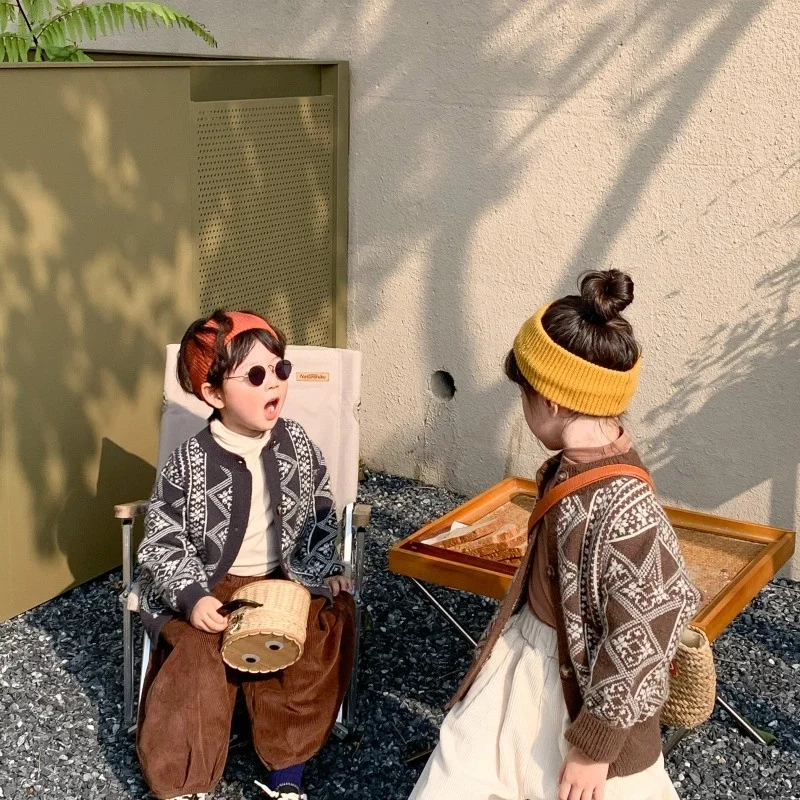 J & H модная ткань с принтом винтажная зимняя одежда для маленьких девочек Корейский стиль ткань с принтом кардиган пуловер вязаная детская одежда