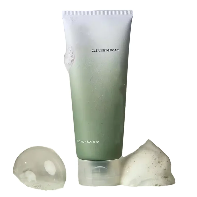 Essence Wholesale Inhibit melanin production brighten and moisturize skin Whitening brightening soft skin Calms and soothes skin