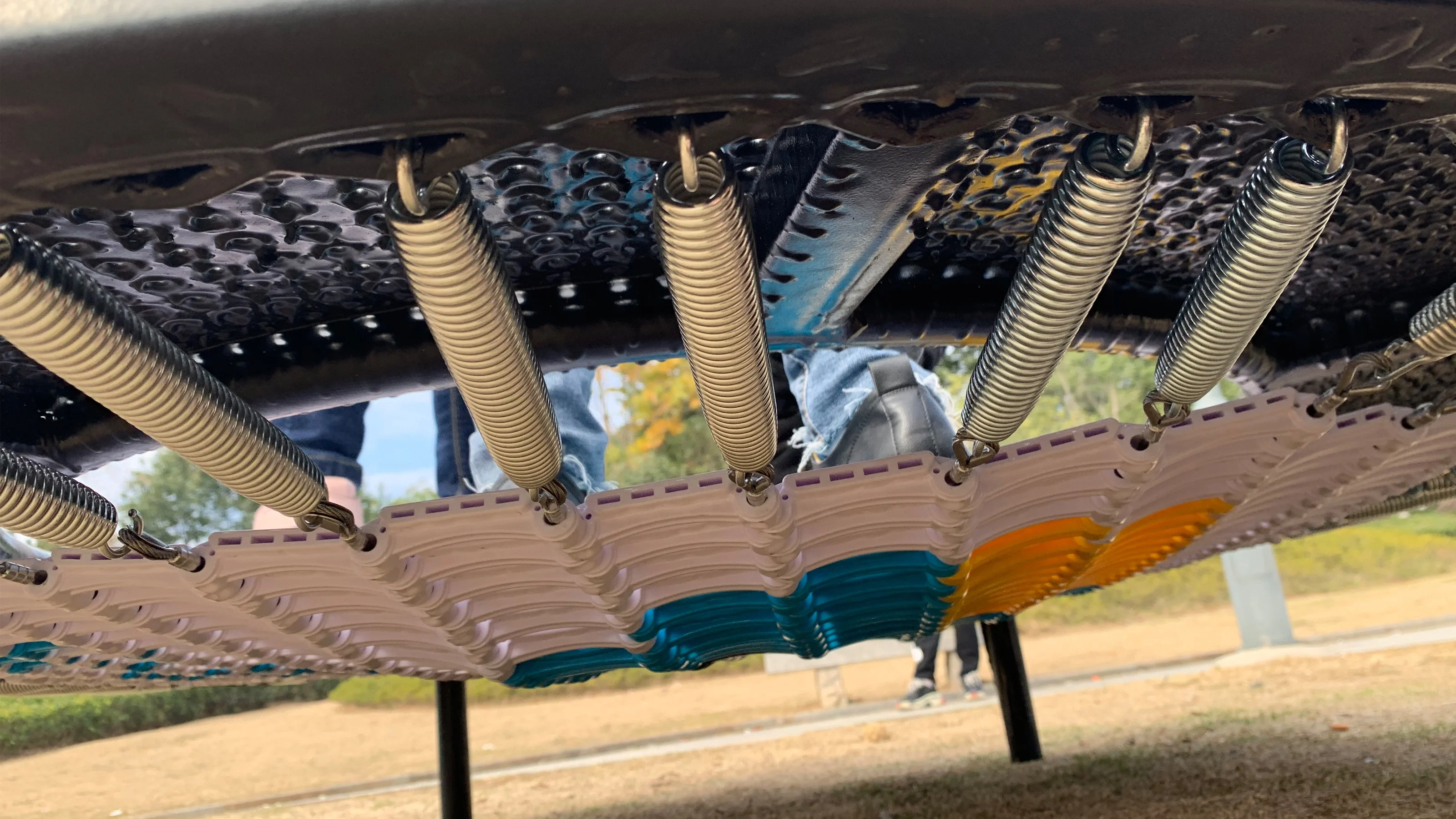 All Weather Outdoor Child Park Underground Bungee Gitness Trampoline With Custom Size and pattern