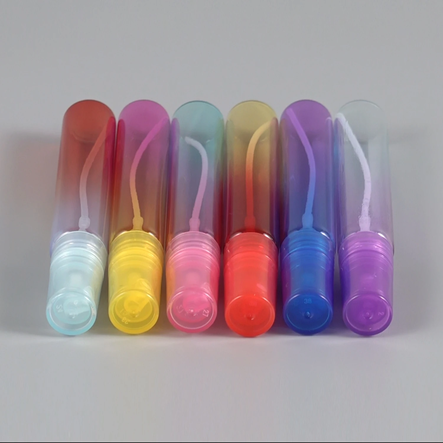 Factory Price OEM Color Portable Sample Bottles Colorful Mini Mist Spray Round Glass 10ml Perfume Pen Bottle