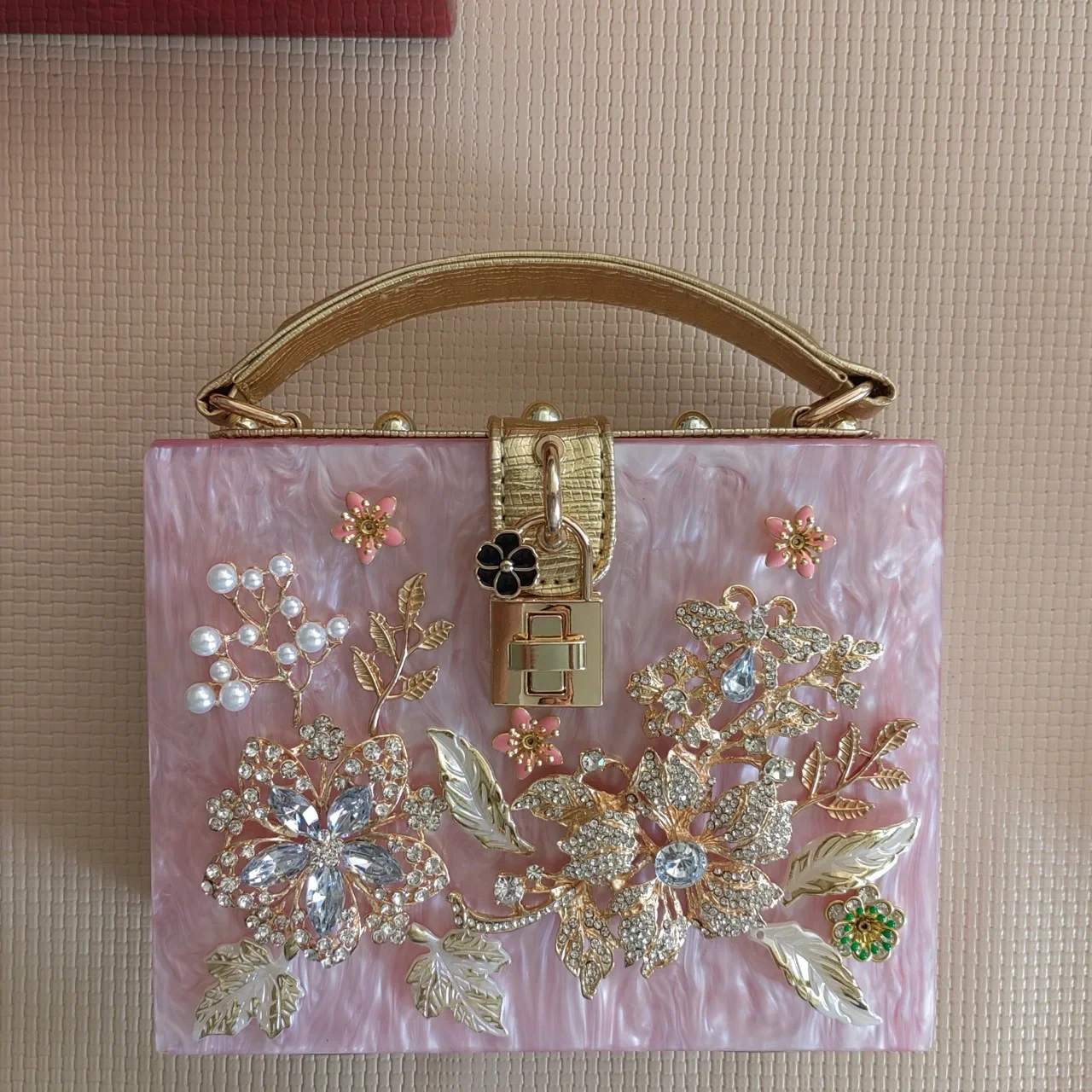 Best Quality Rosy Pink Resin Clutch Bag for Lady Fashion Party Bag Women Purse for Worldwide Export