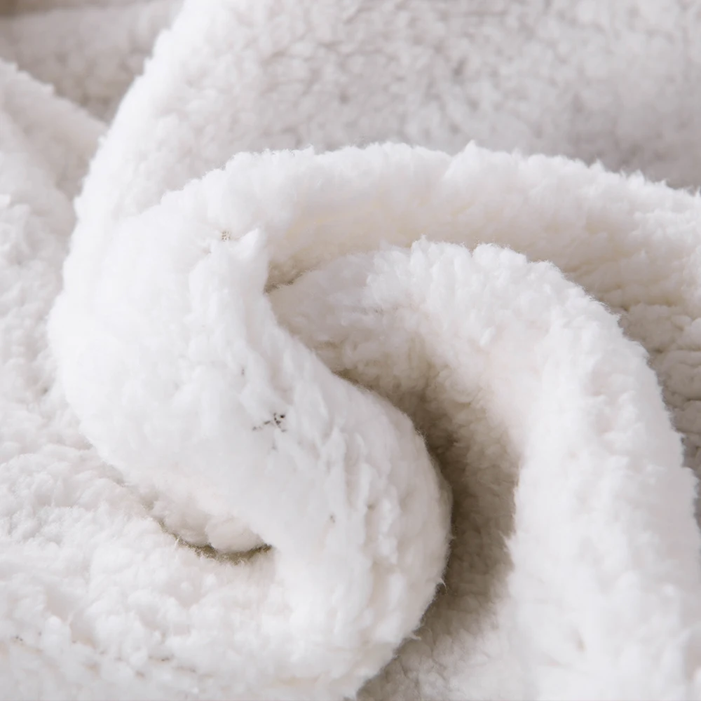 Large Size Custom Logo Printing Two Color Flannel Fleece Throw Blankets