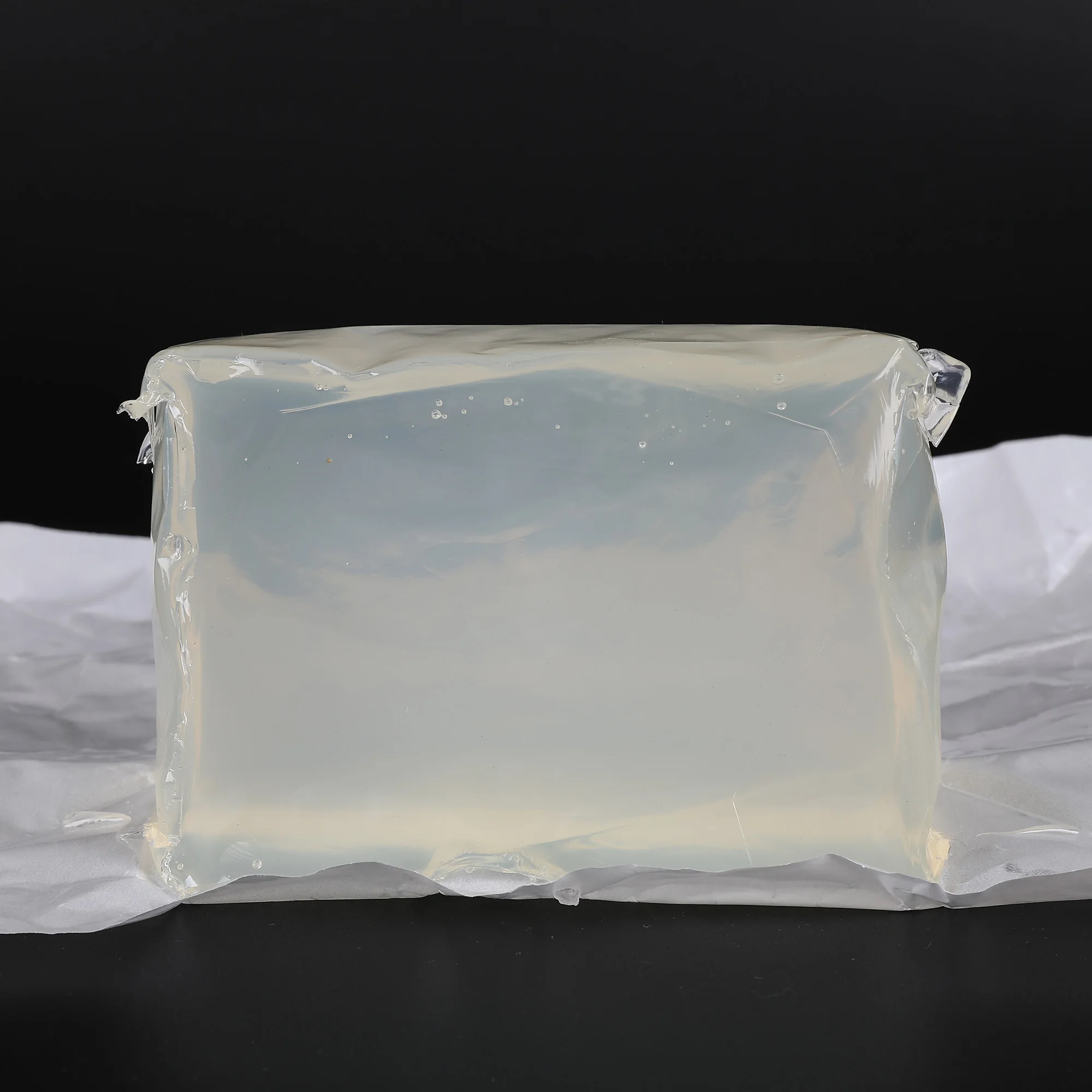 Wet tissue Flip lid hot melt glue pressur sensitive adhesive for baby wet tissue