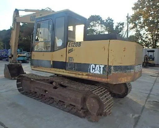 Экскаватор hitachi ZX 120/хорошее состояние использованный zx120-6 из Японии ZX120 120-6 12 тонн