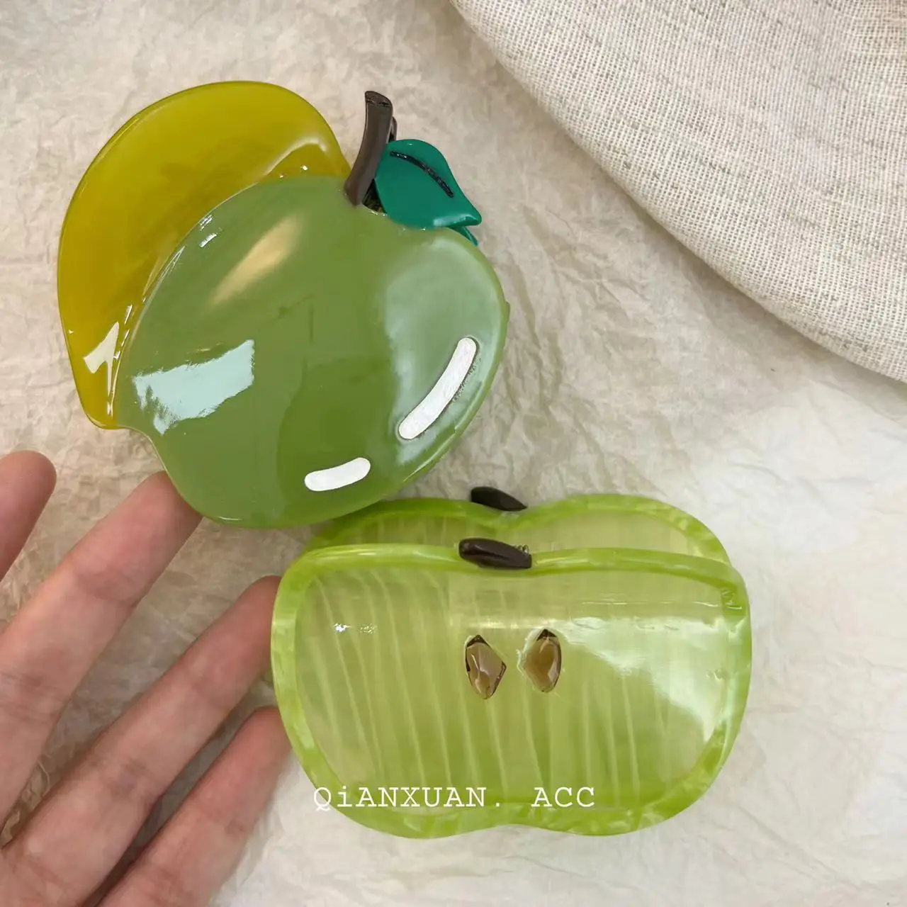 Customized green apple fancy cellulose  fruit vegetable acetate hair claws hairclaw clips for women forcina