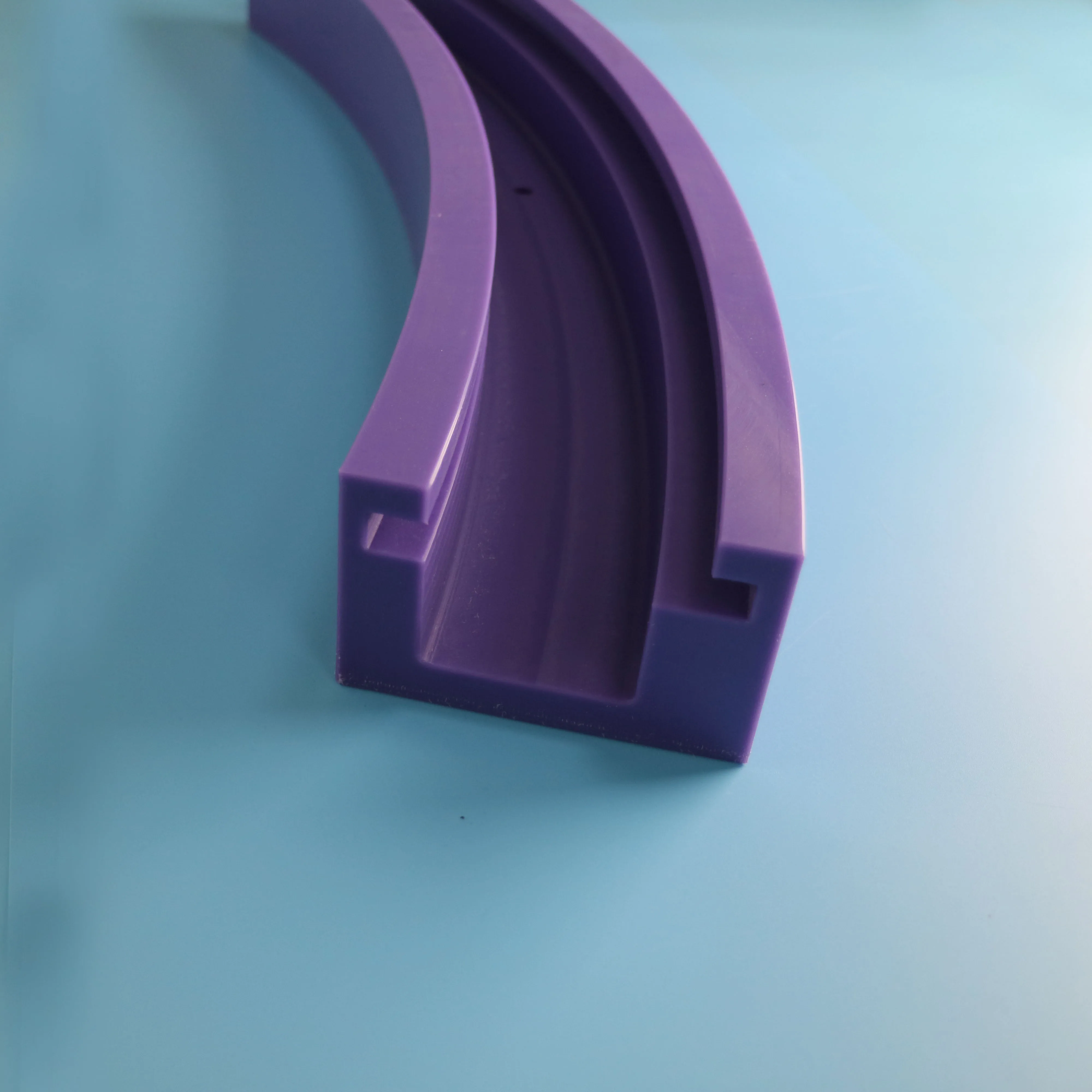 Curved circle linear guide rail