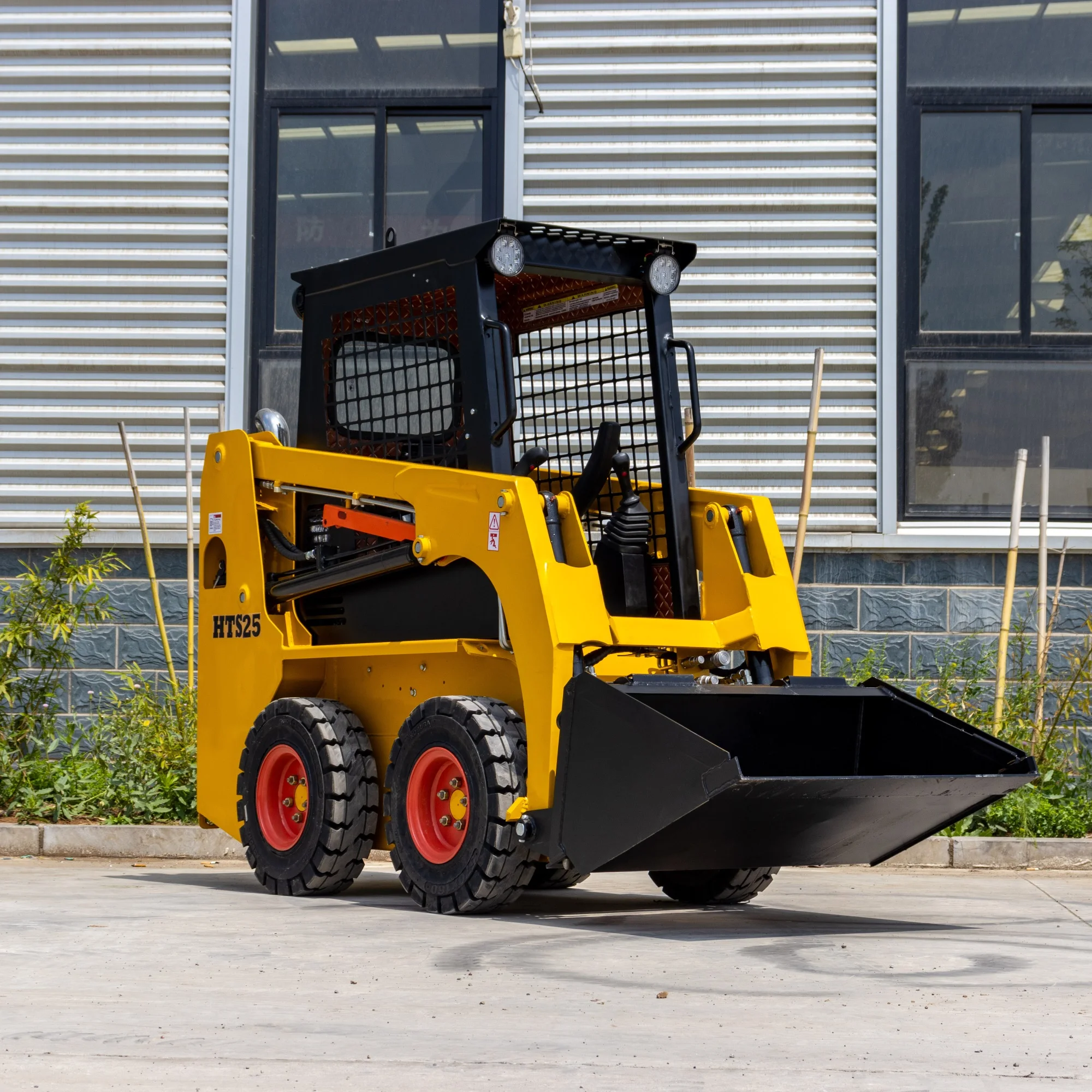 HTS25 skid steer loader mini skid steer CE/EPA China wholesale skid steer mini loader bucket for sale