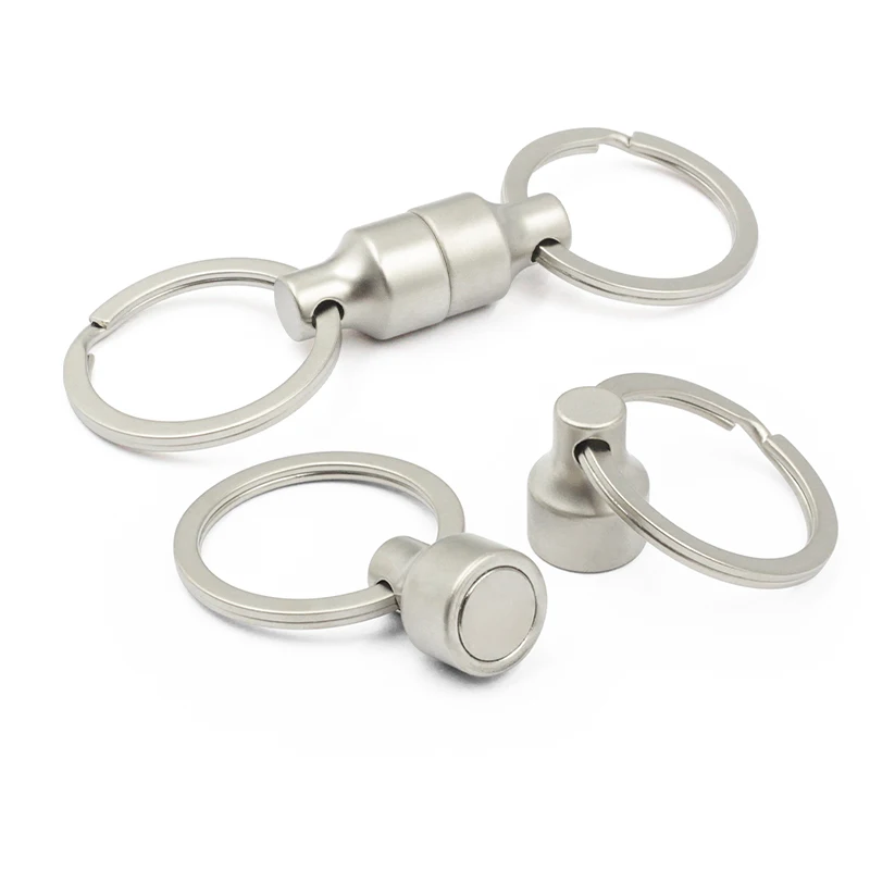 Separate Heavy Duty Strong Magnets Release Key Holder Durable Clasp Detachable Magnetic Promotional Keychains And Carabiners