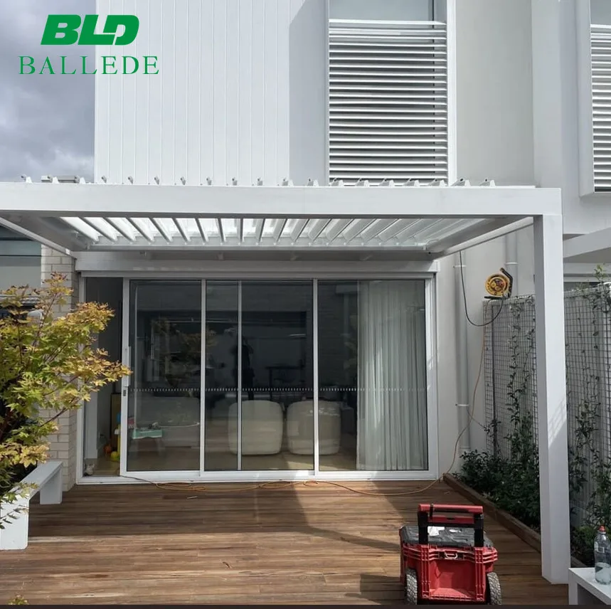 Modern Steel Outdoor Louvered Pergola with Adjustable Metal Roof for Patio Pergola