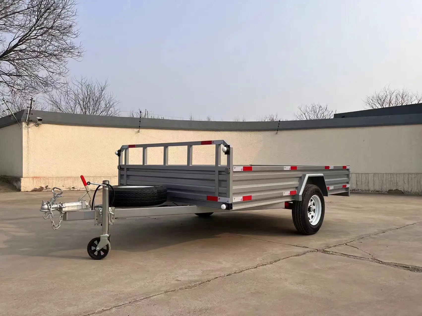 Can Provide Their Own Design Drawings Production of All-terrain Fence Pull Back Flatbed Trailer