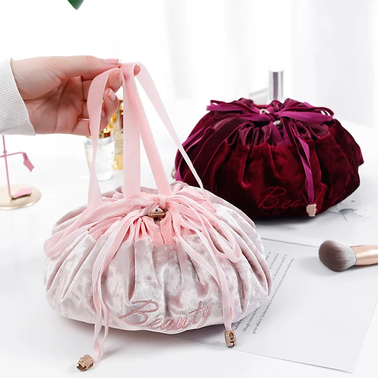 Wholesale Water Proof Lazy Man Travel Cosmetic Makeup Bags  Luxury Velvet Drawstring Make Up Cosmetic Pouch Bags