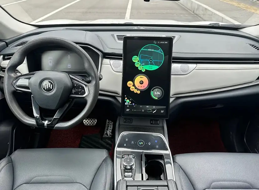 Подержанные автомобили Weima ex5 новые энергетические дешевые подержанные 403 км в Китае