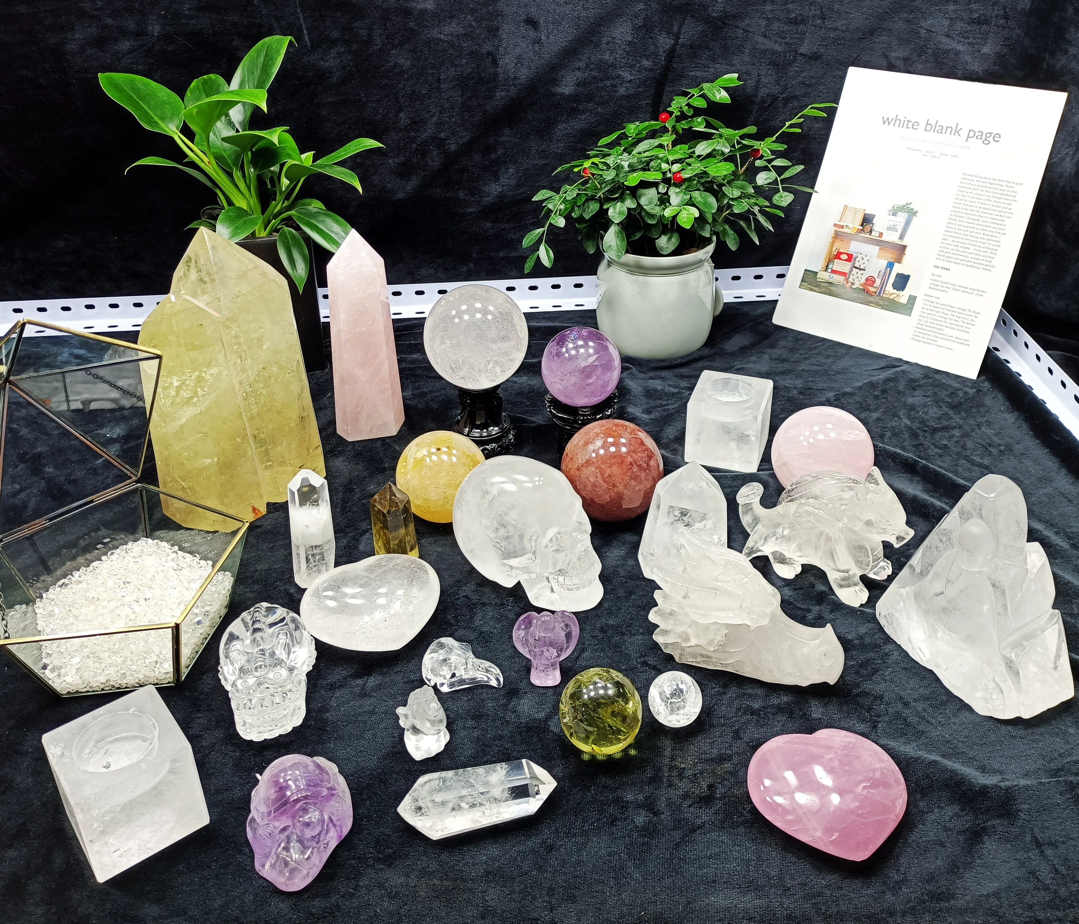 Crystal from Donghai Huangmi Trading Company