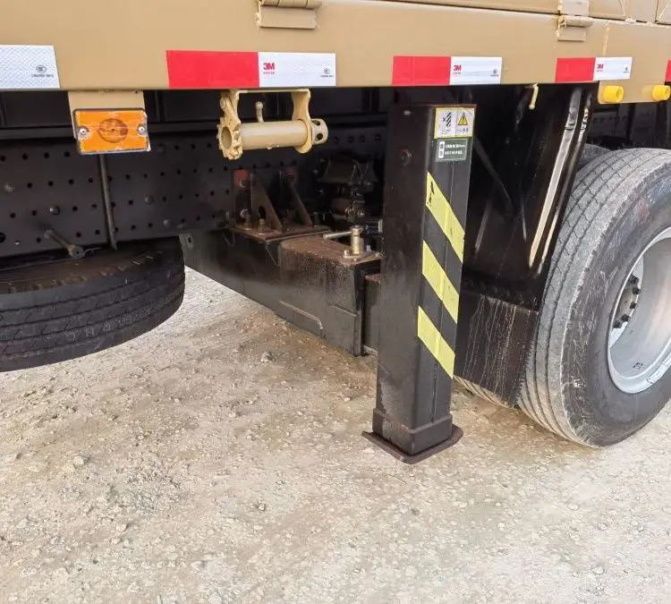 Foton Aumark Truck Mounted Mobile 6.3 Tons Telescopic Boom Crane