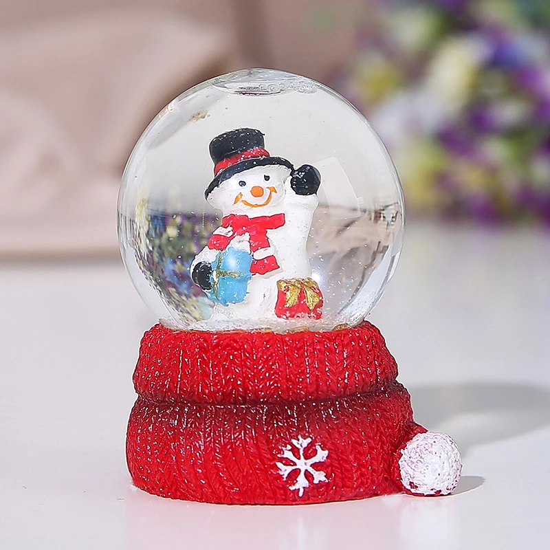OEM Wool Design Decoration with Christmas Snowball Snow Ball Home Decoration Water Globe